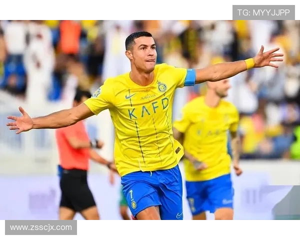 全球足球巨星汇聚一堂探秘他们的传奇故事与精彩瞬间